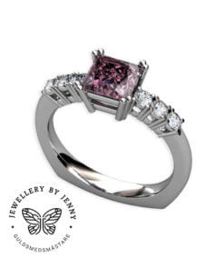rosa spinell samt briljantslipade diamanter